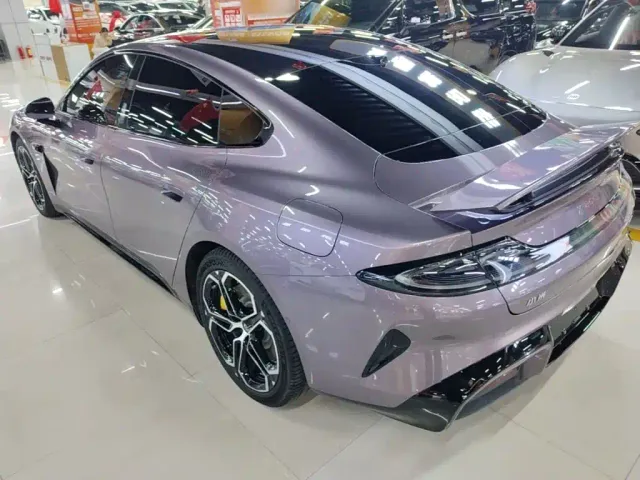 Xiaomi Auto Xiaomi SU7 2024 AWD Extended Range Advanced Smart Driving Max Edition — Фото автомобиля 4