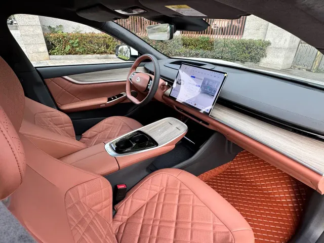 Changan Qiyuan A07 — Фото автомобиля 8