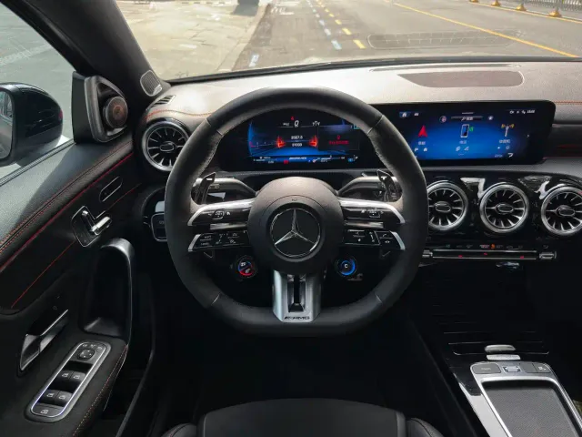 Mercedes-Benz A-Class AMG — Фото автомобиля 9