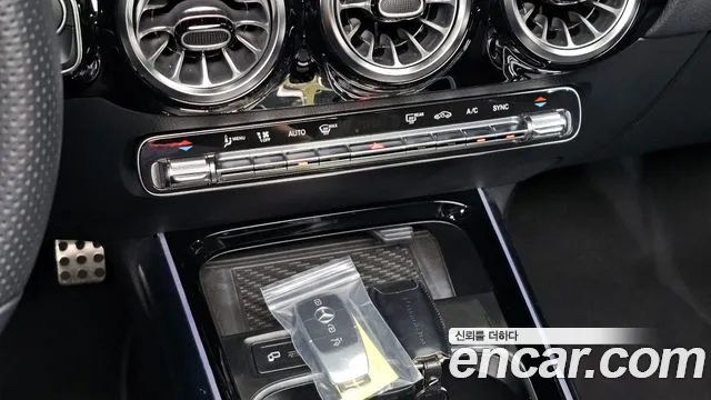 Mercedes-Benz GLA-Class H247 — Фото автомобиля 27