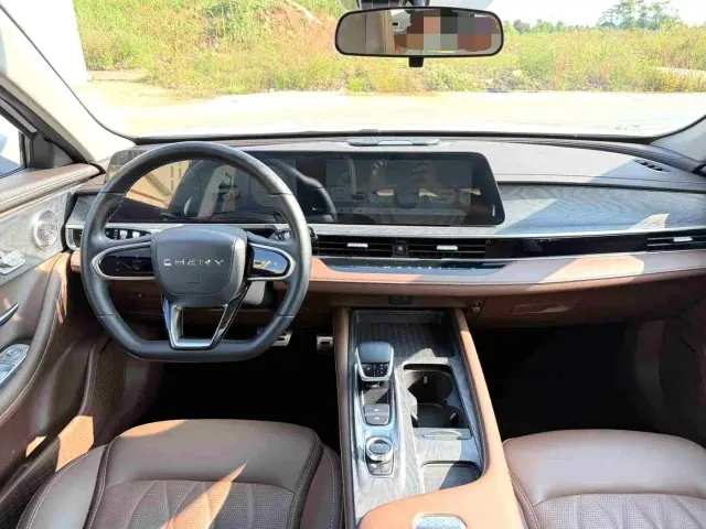 Chery Arrizo 8 — Фото автомобиля 9
