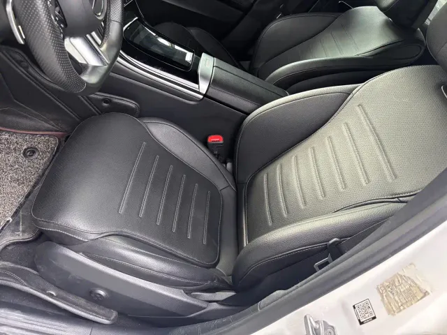 Mercedes-Benz C-Class — Фото автомобиля 7