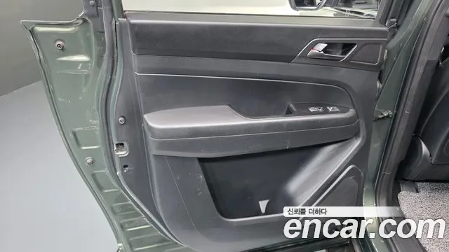KG_Mobility_Ssangyong Rexton Новый Rexton Sport Дизель 2.2 4WD — Фото автомобиля 23