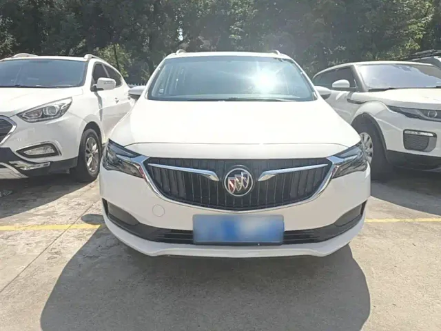 Buick GL6 — Фото автомобиля 2