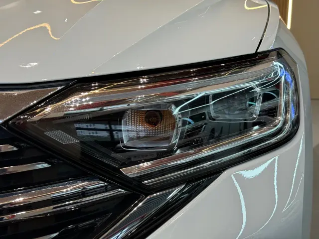 Volkswagen Sagitar — Фото автомобиля 16