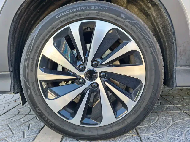 BYD Song PLUS — Фото автомобиля 21