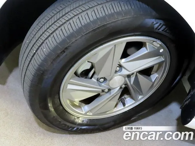Hyundai Avante CN7 — Фото автомобиля 5