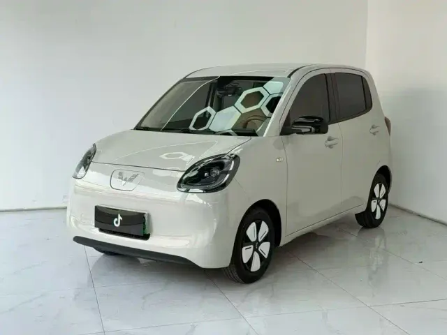Фотография автомобиля — Wuling Hongguang Mini EV