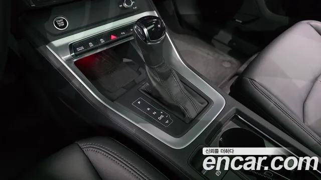 Audi Q3 40 TFSI quattro Premium — Фото автомобиля 5
