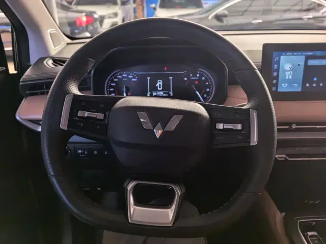 Wuling Jiachen — Фото автомобиля 15
