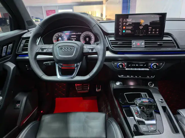 Audi Q5L — Фото автомобиля 13