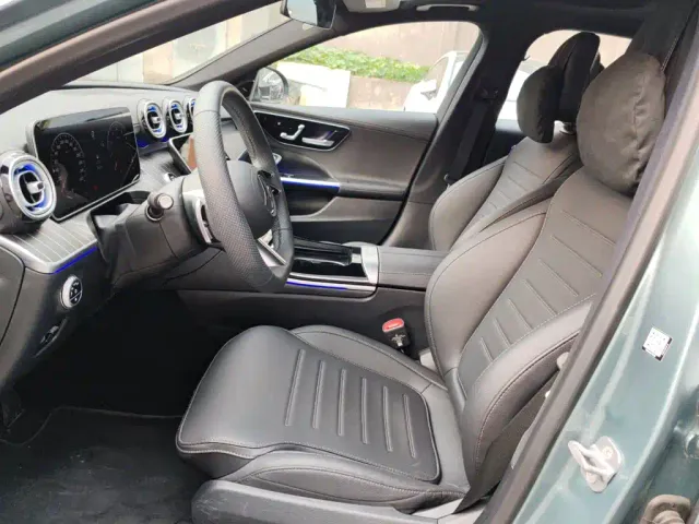 Mercedes-Benz C-Class — Фото автомобиля 11