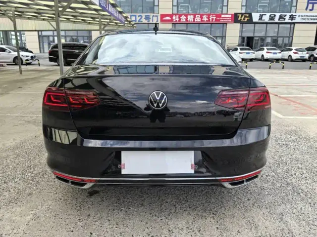 Volkswagen Magotan — Фото автомобиля 5