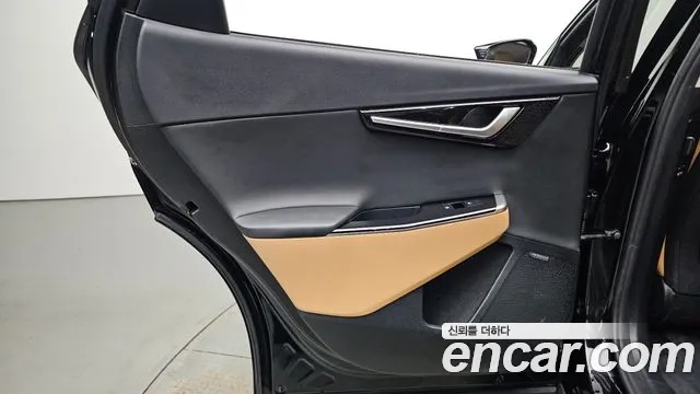 Kia EV6 — Фото автомобиля 14