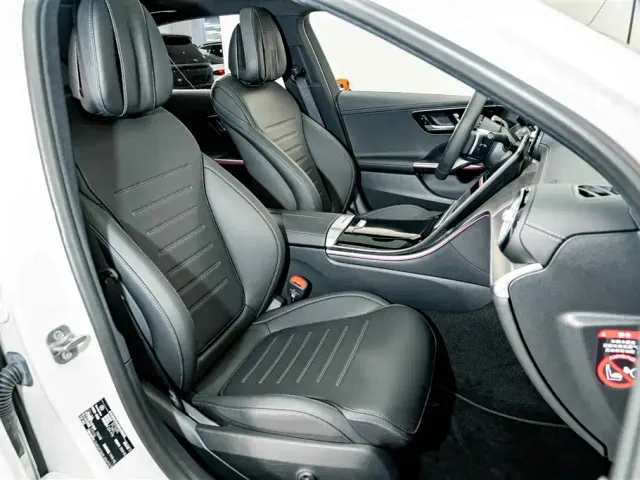 Mercedes-Benz C-Class — Фото автомобиля 17