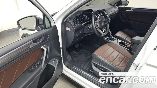 Volkswagen Tiguan — Фото автомобиля 7