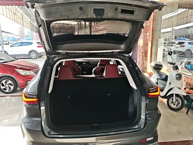 Changan Oushang X5 — Фото автомобиля 18