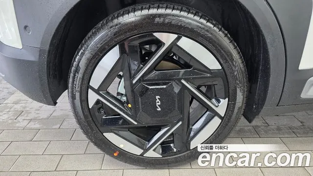 Kia Seltos Seltos 2 поколение Бензин 1.6T 2WD — Фото автомобиля 5