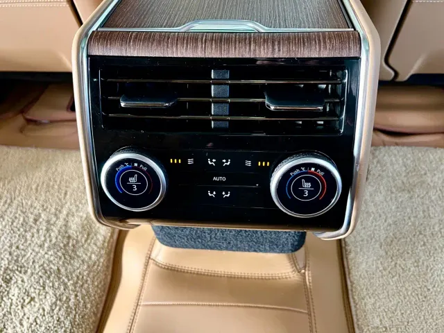 Land Rover Range Rover — Фото автомобиля 22