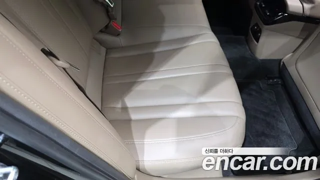Kia K8 2.5 Бензин 2WD — Фото автомобиля 20