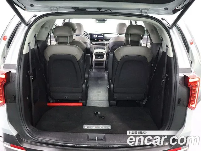 Kia Canival Новый Carnival 4 поколение Бензин 9 мест Noblesse — Фото автомобиля 5