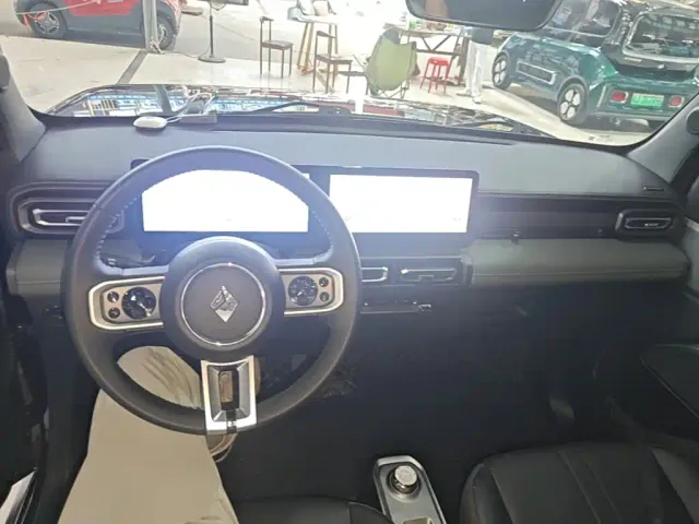 Baojun Yep — Фото автомобиля 9