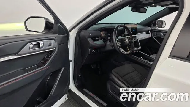 Ford Explorer — Фото автомобиля 15