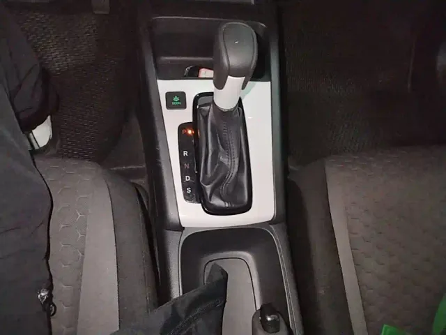 Honda Fit — Фото автомобиля 13