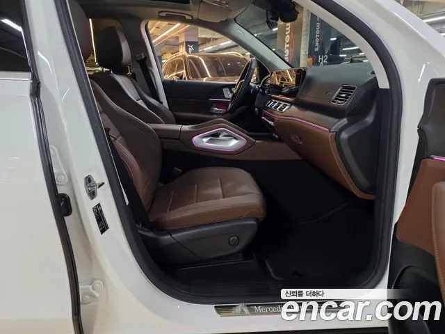 Mercedes-Benz GLE-Class — Фото автомобиля 16