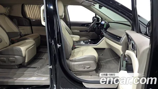 Kia Carnival 4th Gen — Фото автомобиля 16