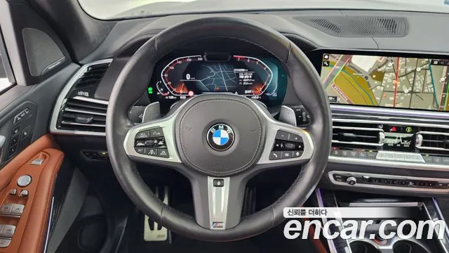 BMW X7 — Фото автомобиля 13