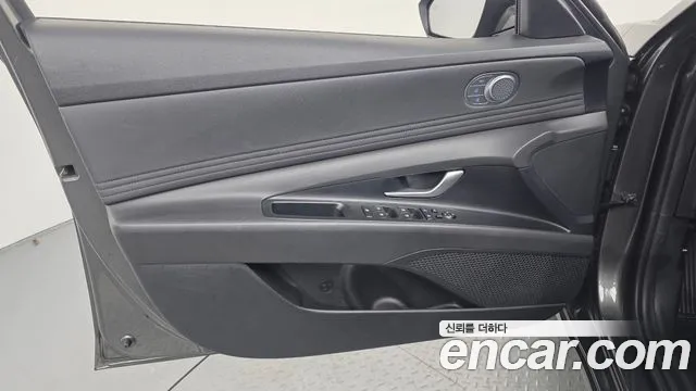 Hyundai Avante CN7 — Фото автомобиля 13