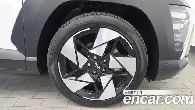 Hyundai Kona SX2 — Фото автомобиля 6