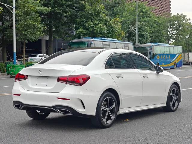 Mercedes-Benz A-Class — Фото автомобиля 7