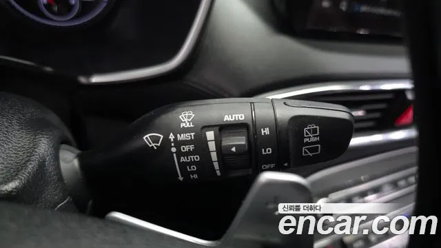 Hyundai Santafe — Фото автомобиля 18
