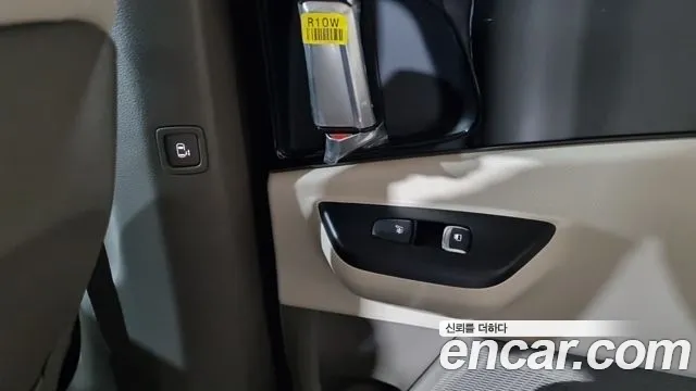 Kia Canival Carnival 4 поколение Дизель 9 мест Prestige — Фото автомобиля 15