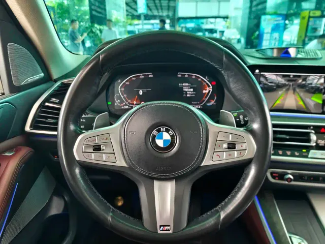 BMW X5 — Фото автомобиля 7