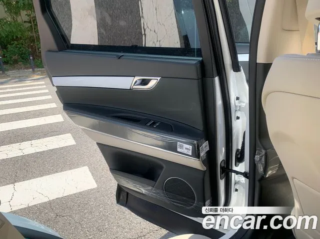 Genesis GV80 — Фото автомобиля 12