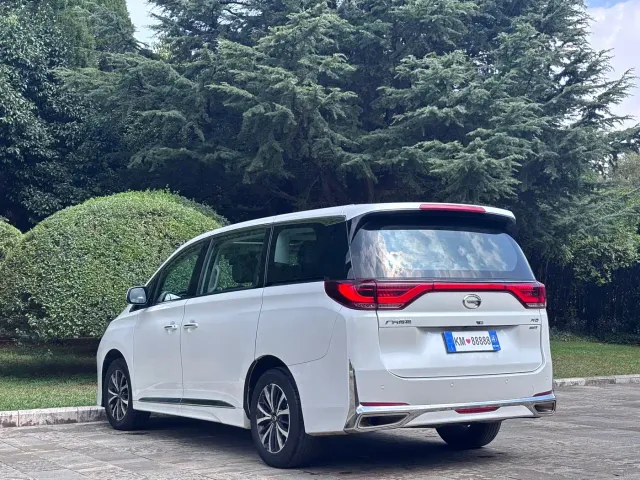 GAC Trumpchi M8 — Фото автомобиля 5