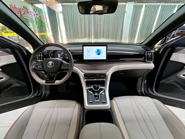 BYD Song Pro — Фото автомобиля 16