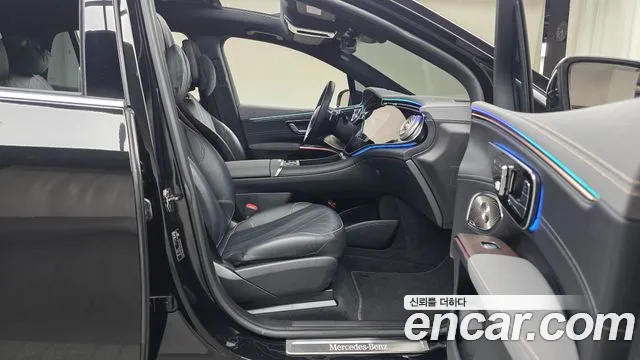 Mercedes-Benz EQS — Фото автомобиля 22