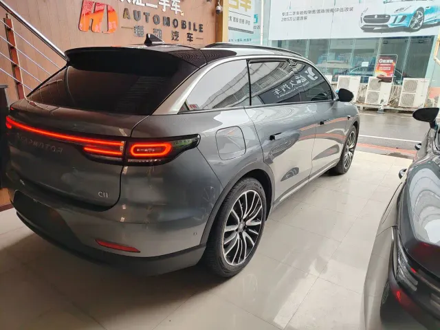 Leapmotor C11 — Фото автомобиля 11