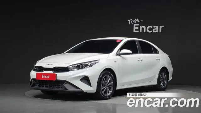 Фотография автомобиля — Kia K3 Generation 2