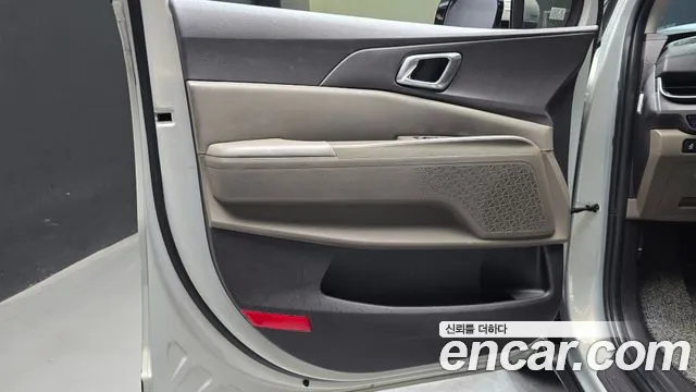 Kia Carnival 4th Gen — Фото автомобиля 13