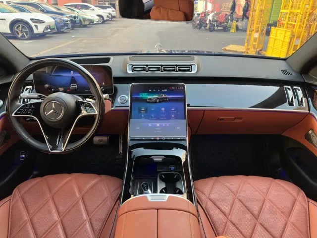 Mercedes-Benz Maybach S-Class — Фото автомобиля 14
