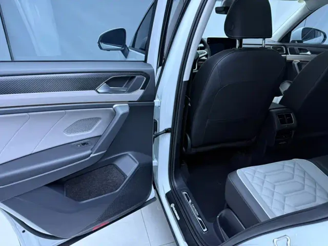 Volkswagen Tayron — Фото автомобиля 17