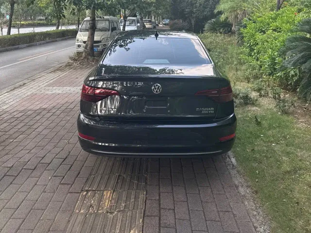 Volkswagen Sagitar — Фото автомобиля 4