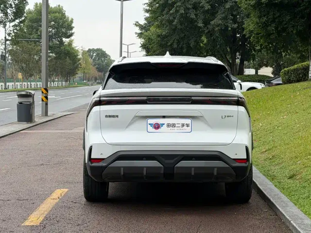 Geely Galaxy L7 — Фото автомобиля 5