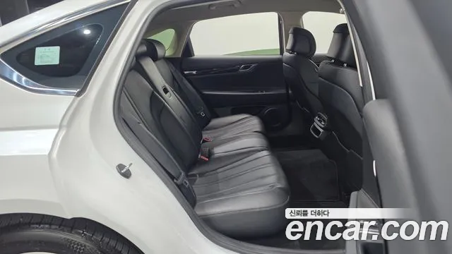 Genesis G80 RG3 — Фото автомобиля 12