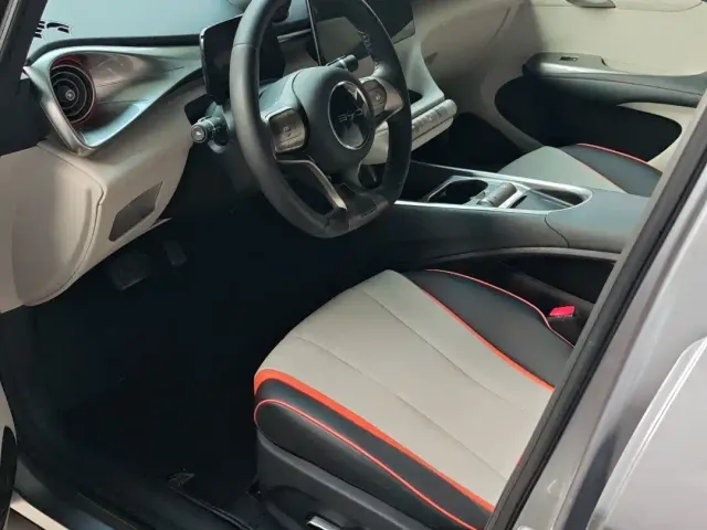 BYD Dolphin — Фото автомобиля 9